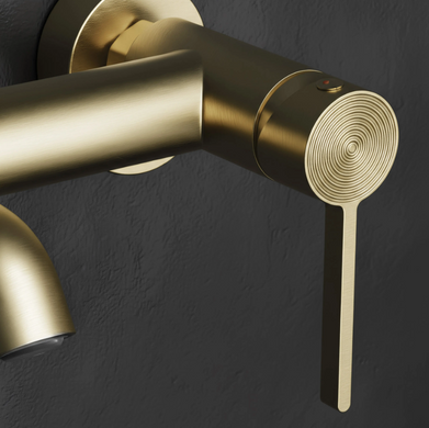 Змішувач для ванни REA FOSTER BRUSHED GOLD з виливом