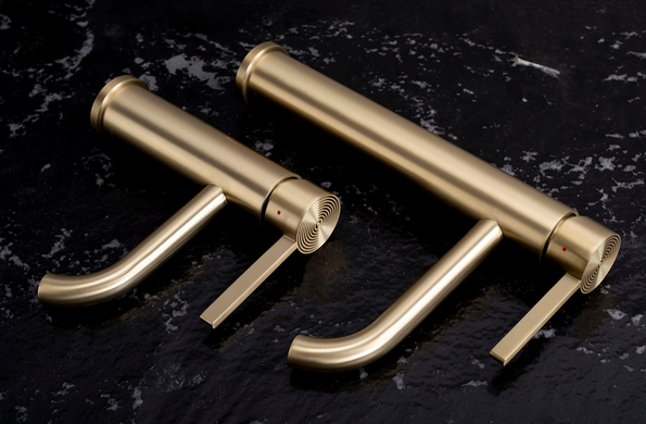 Смеситель для раковины REA FOSTER BRUSHED GOLD низкий