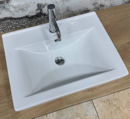 Умивальник (раковина) VBI BAGNARA 60 WHITE врізний