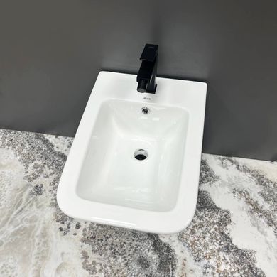 Подвесное биде VBI CAPRERA WHITE