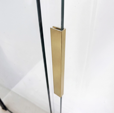 Шторка для ванны REA DARIO 80 BRUSHED GOLD подвижная